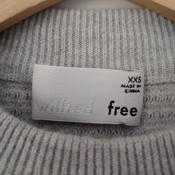 Aritzia Wilfred Lolan Cropped Sweater Light Grey Size XXS - Picture 14 of 16